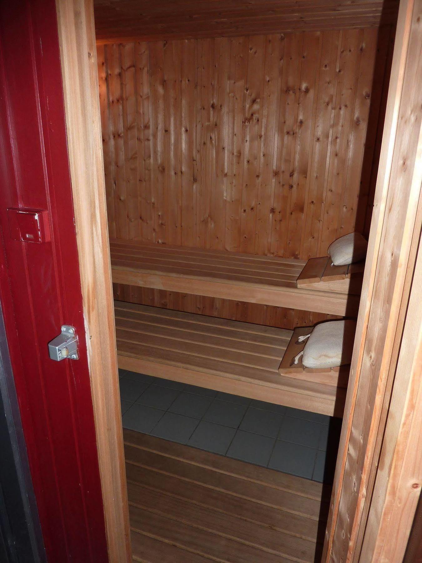 Appartement Un Sauna Sur Pompidou *